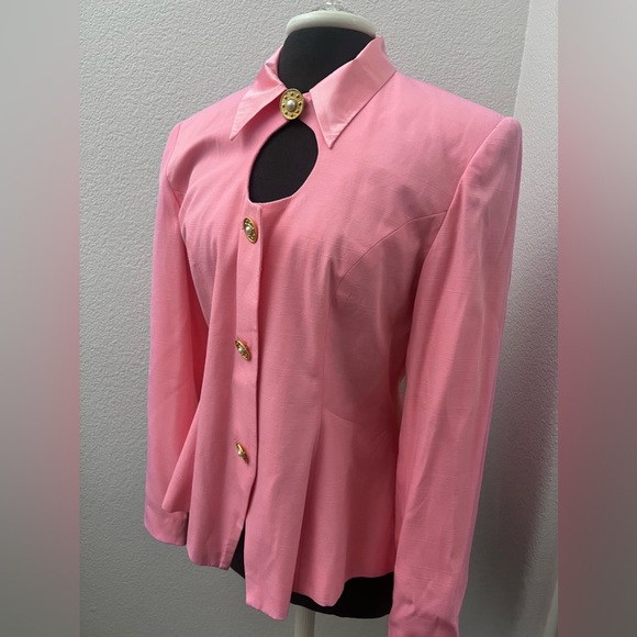 Ivana Vintage Pink Blazer Size 8 one button needs to be repaired - Picture 3 of 8